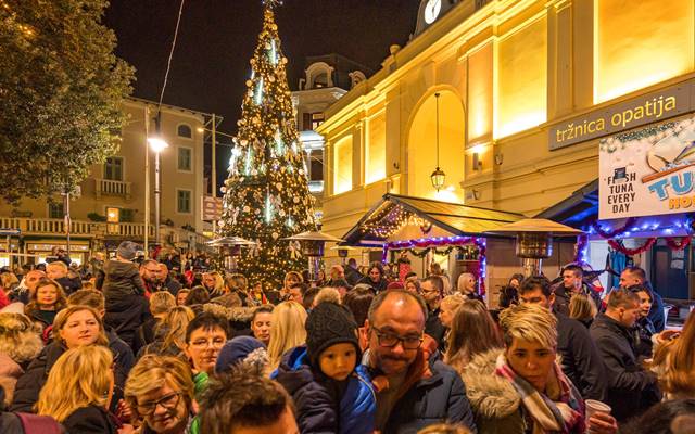 Opatija spremno dočekuje goste za novogodišnji vikend uz bogat program događanja